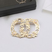 XZF9851 CC  Luxurious geometric design brooch, alloy brooch inlaid with  pearls