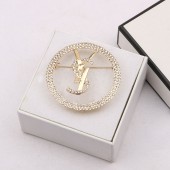 XZF9852   Luxurious geometric design brooch, alloy brooch inlaid with  pearls