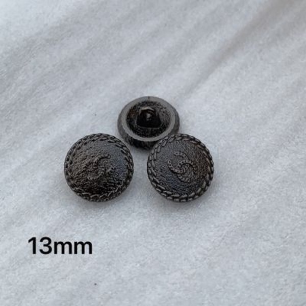 BT9671  13mm, metal button CC Vintage Metal Chanel Button