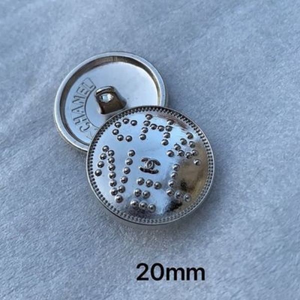 BT9685 Metal CC button