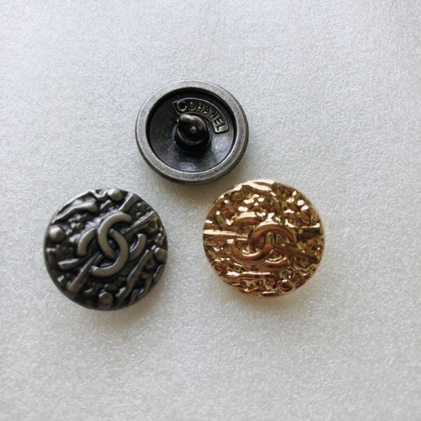 BT9702 18mm new CC retro style alloy button Vintage Metal Chanel Button