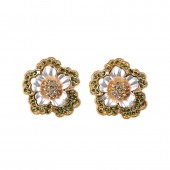 ES9842 Antique jewelry with white borders and flowers inlaid with emerald earrings
