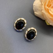 ES9858 Retro style black disc black and white contrasting French light luxury artistic retro earrings ES9858 Retro style black disc black and white contrasting French light luxury artistic retro earrings