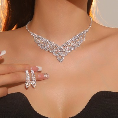 JS9764 Hot selling geometric triangle hollow out super sparkling full diamond necklace earrings bridal jewelry set