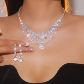 JS9765 Wedding dresses hot selling geometric design super shiny all diamond droplet necklace earrings two-piece set