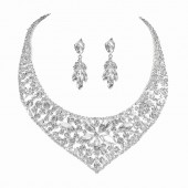 JS9798 High end geometric design paired with bridal wedding dresses, rhinestone necklace, earring set