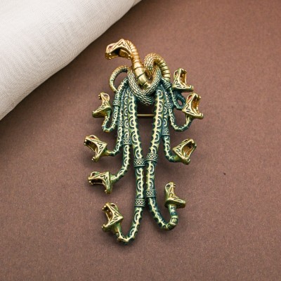 NL9846 Hydra three-dimensional enamel brooch