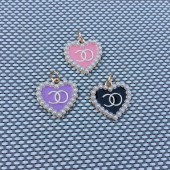 PS9823 CC  Heart shape surrounding gemstone Clothing accessory pendant 0.867" (22mm)