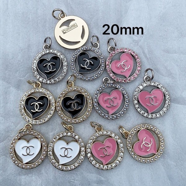 PS9834 CC  Circular diamond hollow heart shape Clothing accessory pendant 0.788" (20mm)