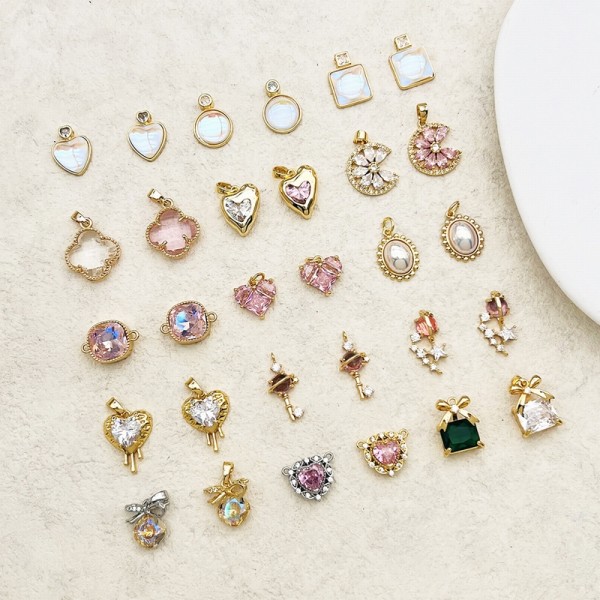 PS9752 18k gold-plated zircon geometric pendant DIY jewelry material(2PCS) PS9752 18k gold-plated zircon geometric pendant DIY jewelry material(2PCS)