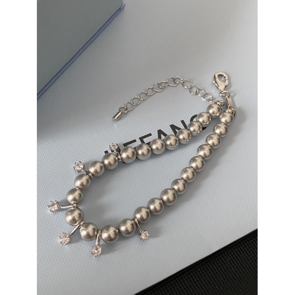 PB9878 Platinum Plated Diamond Set Pearl Bracelet