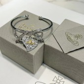 PB9889 Heart shaped pendant Vivienne Westwood bracelet