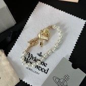 PB9960 Vivienne Westwood Gold Plated Heart Pendant Bracelet