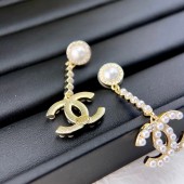 PB9961 Gold plated pearl CC earrings