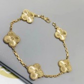 PB9964 Gold plated Lucky Grass Bracelet