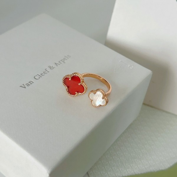 PR9945 Gold plated two tone Lucky Clover Open Ring