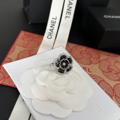 PR9958 Platinum plated black flower studded diamond open ring