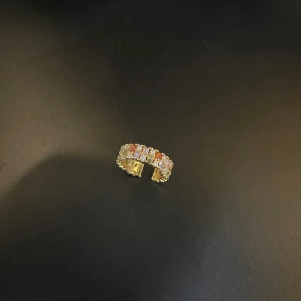 RS9878 Copper electroplating with 24k gold, adjustable opening, fully inlaid with white brown colored zircon RS9878 Copper electroplating with 24k gold, adjustable opening, fully inlaid with white brown colored zircon