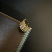 RS9882 French style luxury copper electroplated diamond inlaid hollow opening ring RS9882 French style luxury copper electroplated diamond inlaid hollow opening ring