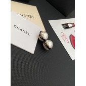 VE9889 Pearl Chanel gold-plated earrings