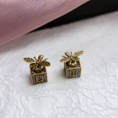 VE9896 Bee Square shaped inlaid with jewelry Dior earrings