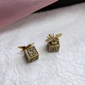 VE9896 Bee Square shaped inlaid with jewelry Dior earrings