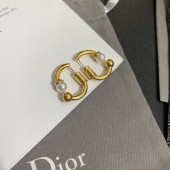 VE9907 Gilded pearl Dior earrings