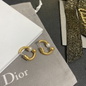 VE9907 Gilded pearl Dior earrings