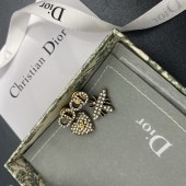 VE9923 Gilded asymmetrical pendant Dior earrings