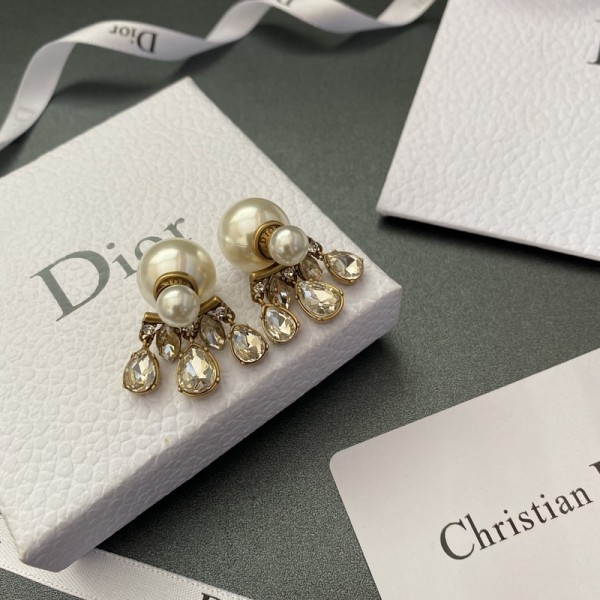 VE9933  Jewelry brass gold-plated Dior earrings