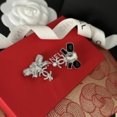 VE9950 Chanel inlaid earrings