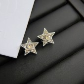 VE9953 Star shaped Chanel earrings