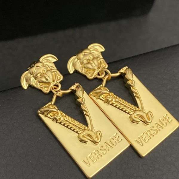 VE9963  V  Ancient gold plated earrings