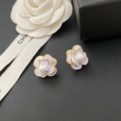 VE9974 Genuine gold electroplated three-dimensional flower earrings