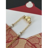 VN9954 Gold plated heart-shaped pendant necklace