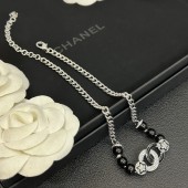 VN9993 Chanel necklace with platinum plating and diamond inlay