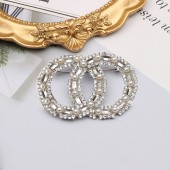 XZF9873 CC Luxurious geometric design brooch, alloy brooch inlaid with rhinestones and pearls