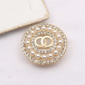 XZF9875 CC Luxurious geometric design brooch, alloy brooch inlaid with rhinestones and pearls