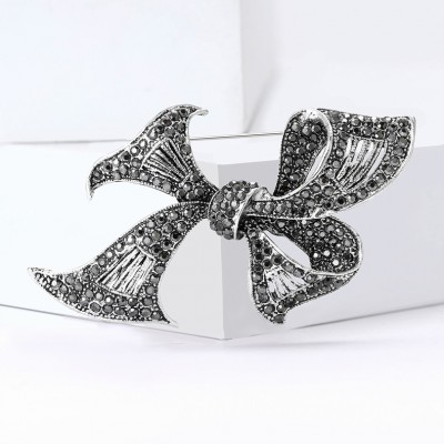 XZ87156994842069 New creative retro alloy rhinestone bow brooch exquisite and versatile women's clothing chest flower jewelry brooch