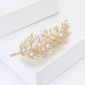 XZ84117993114062 New exquisite and versatile alloy pearl leaf brooch, fashionable and creative women's cardigan, coat, chest flower jewelry brooch XZ84117993114062 New exquisite and versatile alloy pearl leaf brooch, fashionable and creative women's cardigan, coat, chest flower jewelry brooch