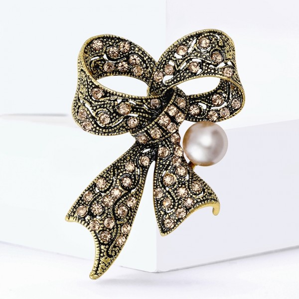 XZ87113845429264 New fashionable alloy rhinestone pearl bow brooch, retro versatile women's clothing top, chest flower jewelry brooch