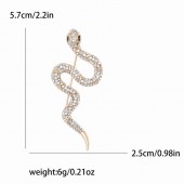 XZ72141777678052 Snake shaped brooch made of creative alloy and rhinestones, trendy, fashionable, simple clothing accessories, personalized small animal brooch
