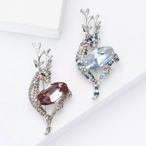 XZ70503185580898  Exquisite alloy k9 rhinestone crystal deer carrying treasure shaped brooch, high-end versatile women's clothing chest flower jewelry brooch