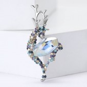 XZ70503185580898 Exquisite alloy k9 rhinestone crystal deer carrying treasure shaped brooch, high-end versatile women's clothing chest flower jewelry brooch XZ70503185580898 Exquisite alloy k9 rhinestone crystal deer carrying treasure shaped brooch, high-end versatile women's clothing chest flower jewelry brooch