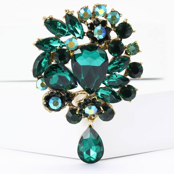 XZ58147746810013 European and American fashion creative alloy rhinestone medium-sized rhinestone brooch exquisite and versatile women's clothing chest flower jewelry brooch XZ58147746810013 European and American fashion creative alloy rhinestone medium-sized rhinestone brooch exquisite and versatile women's clothing chest flower jewelry brooch