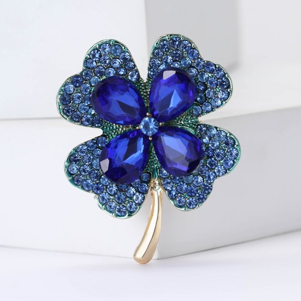 XZ67168969429588 High end alloy rhinestone clover shaped brooch with fashionable temperament for women's suits, coats, tops, brooches, chest flower accessories