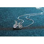 NL9906-1 S925 pure silver women's bicycle shaped moissanite necklace