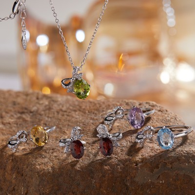 NL9949 Light and luxurious bow tie style S925 pure silver electroplated 18K gold inlaid with natural gemstones necklace
