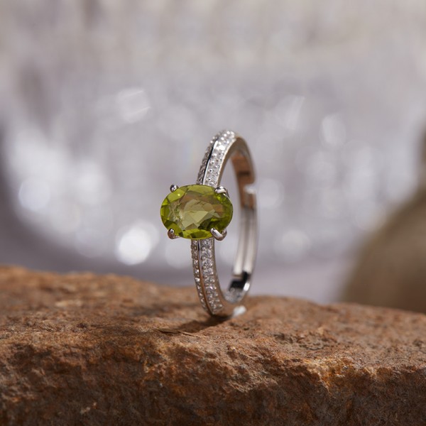 RS9933 S925 pure silver natural olivine ring RS9933 S925 pure silver natural olivine ring