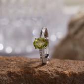 RS9933 S925 pure silver natural olivine ring RS9933 S925 pure silver natural olivine ring